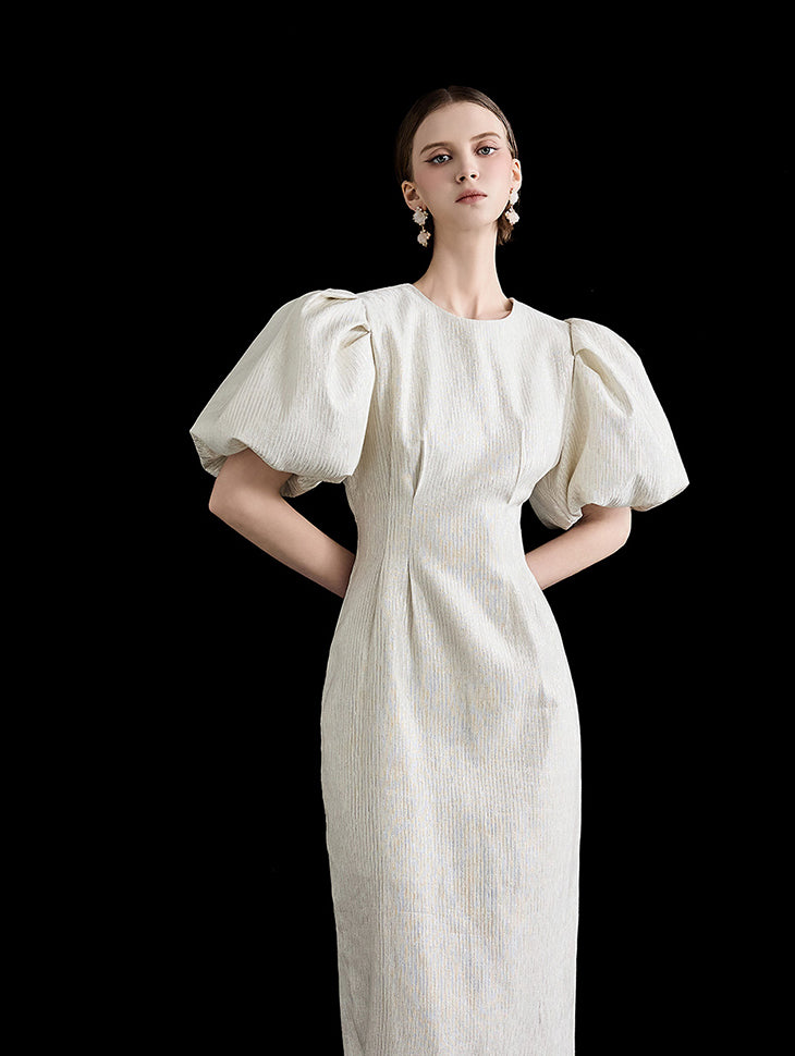 D4854 光沢パフスリーブドレス