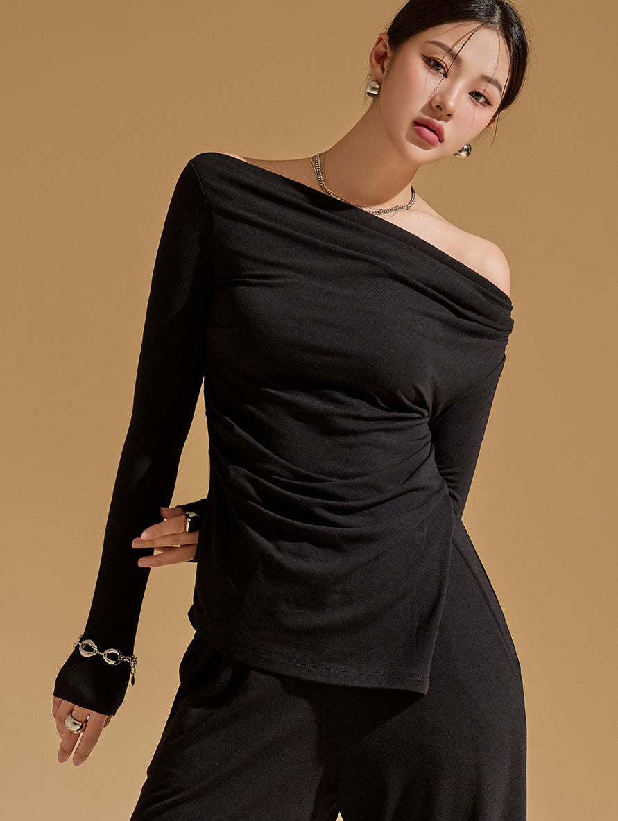 E3104 オフショルダートップ