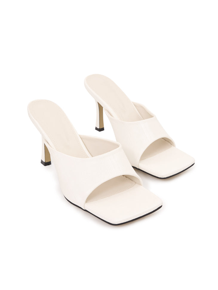 AR-3257 スクエアヒールミュール