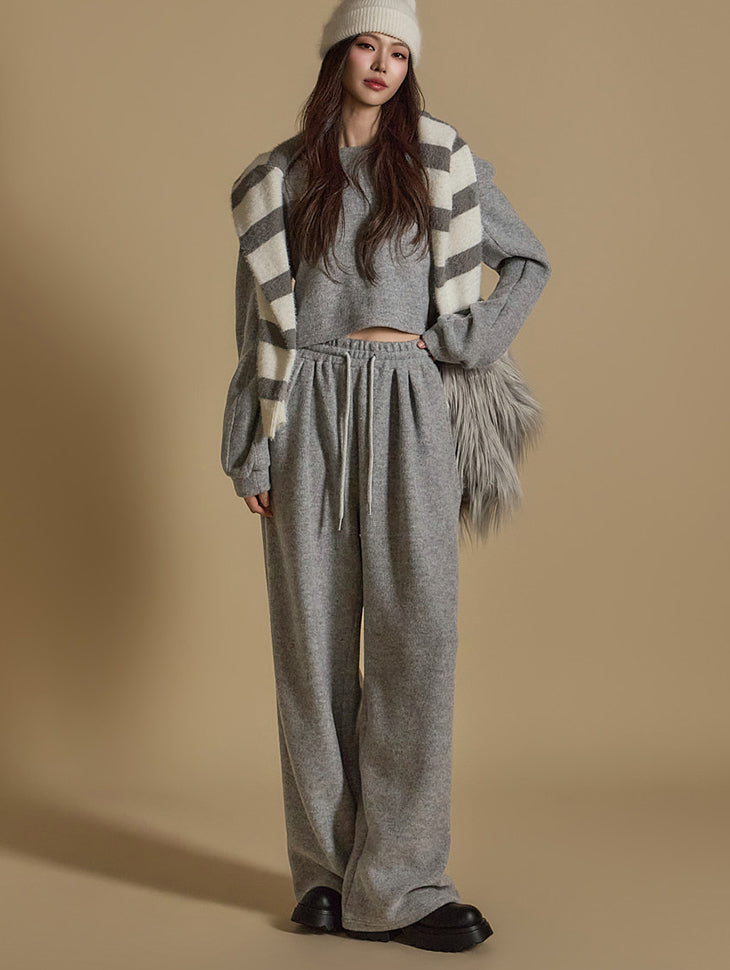 TR038 フリース裏地スウェットスーツ