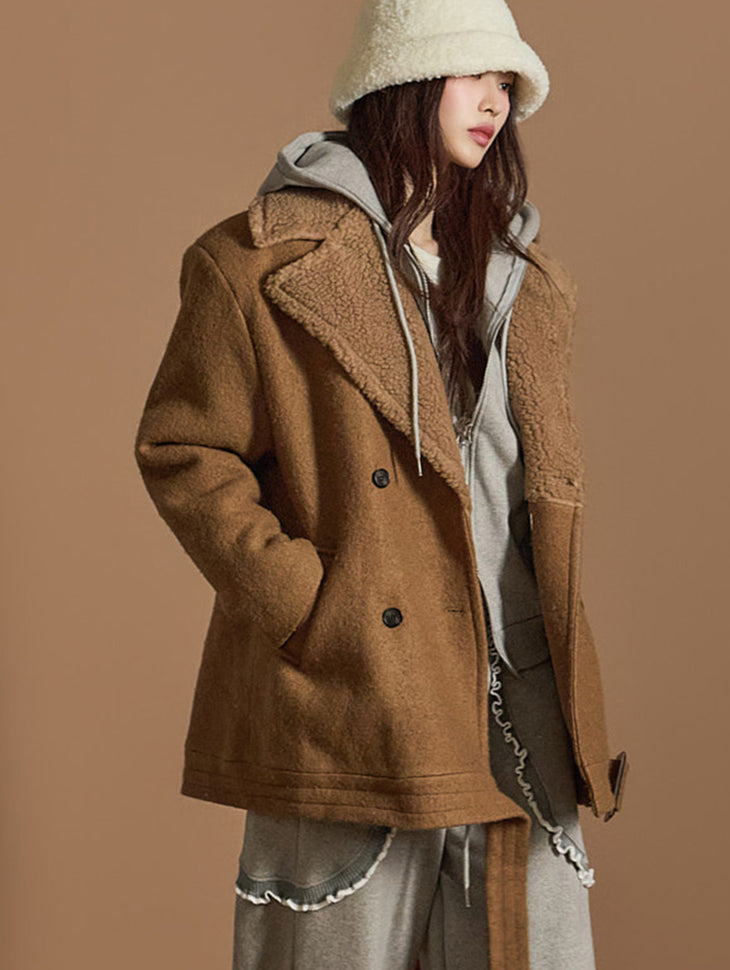 J2557 系腰带绗缝大衣