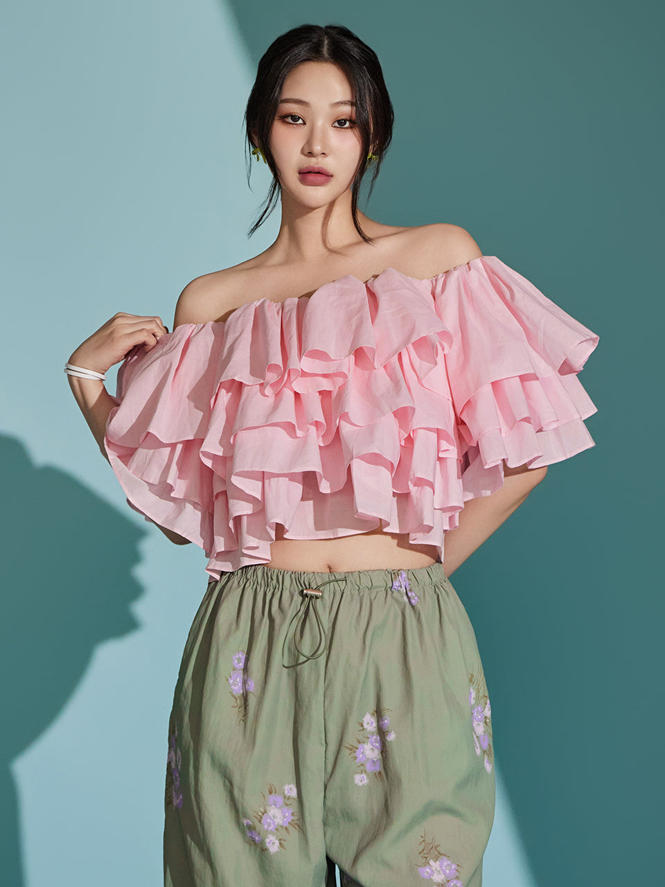 B2958 Frill Tiered Blouse