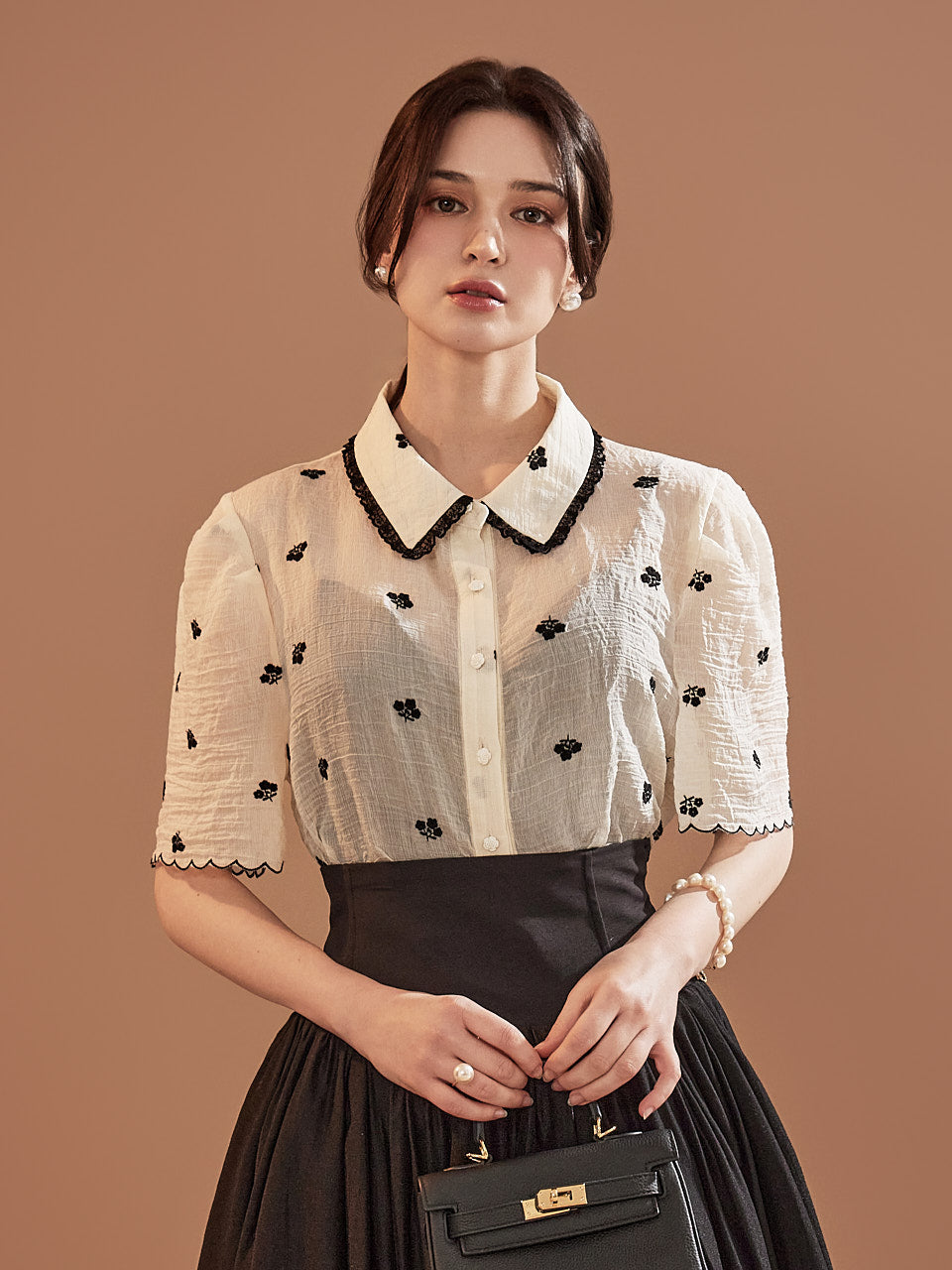 B2936 フラワーブラウス