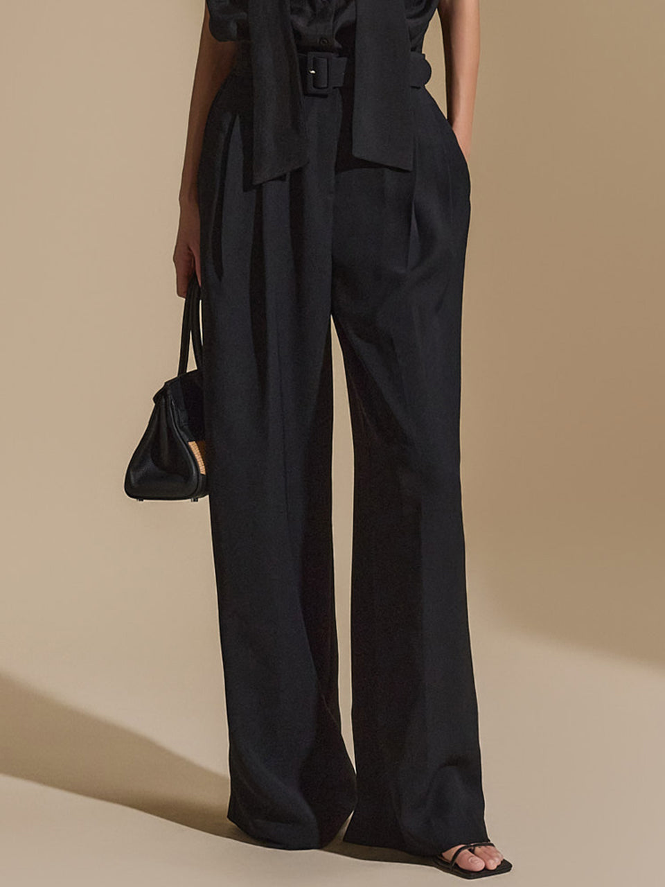 P3184 Slacks with Belt