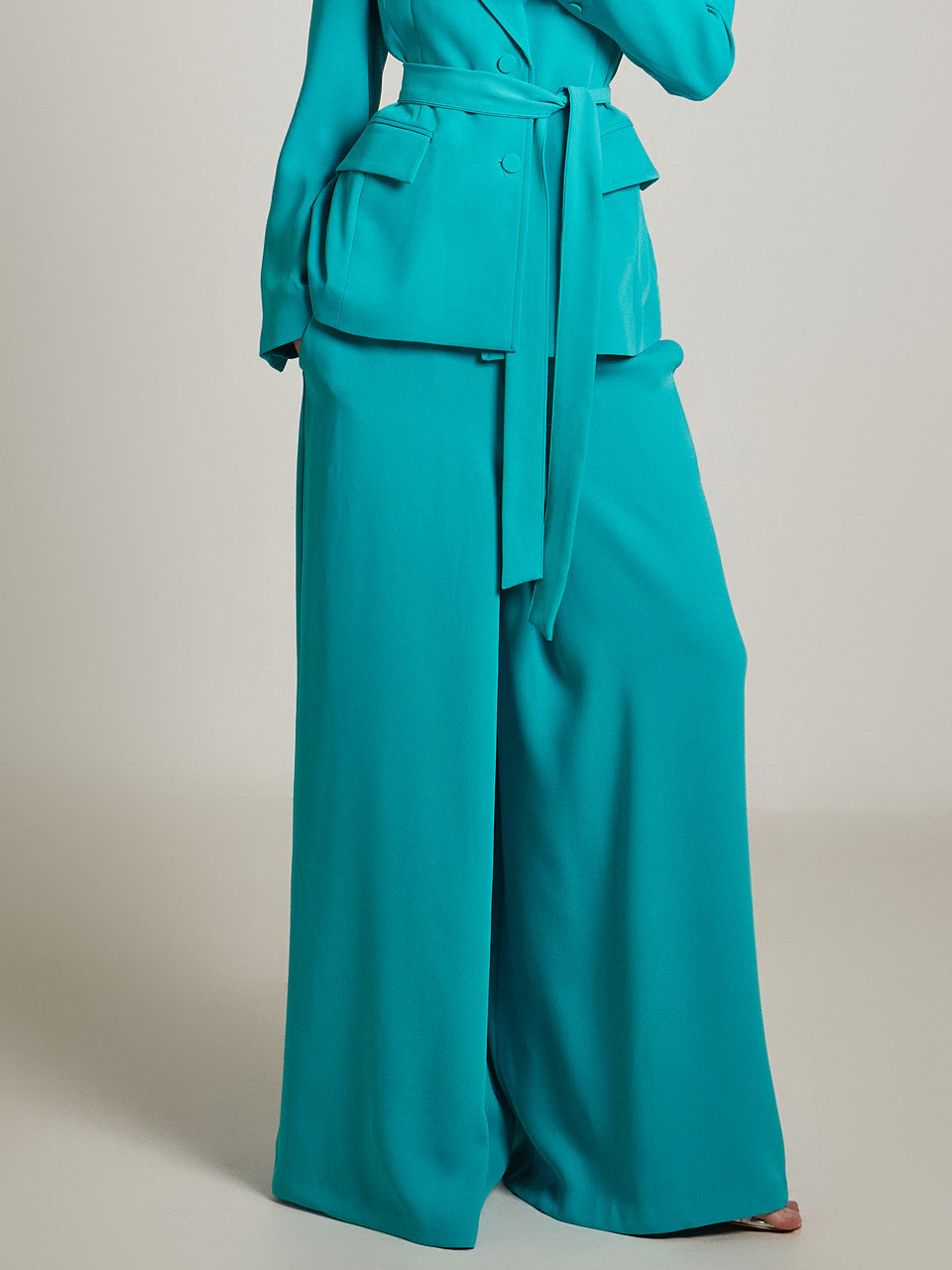 P3414 褶裥休闲裤