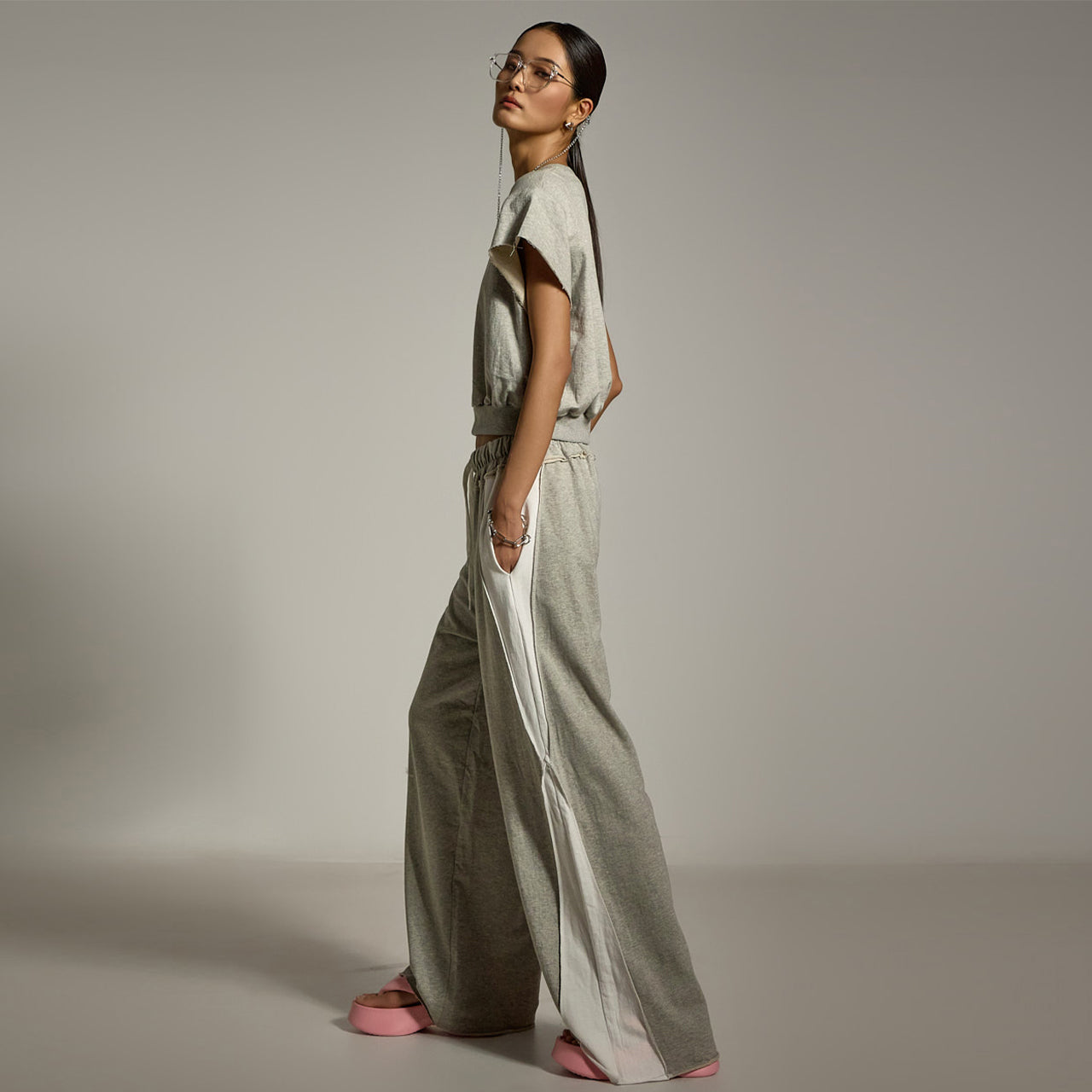 P3520 カラーブロック スウェットパンツ