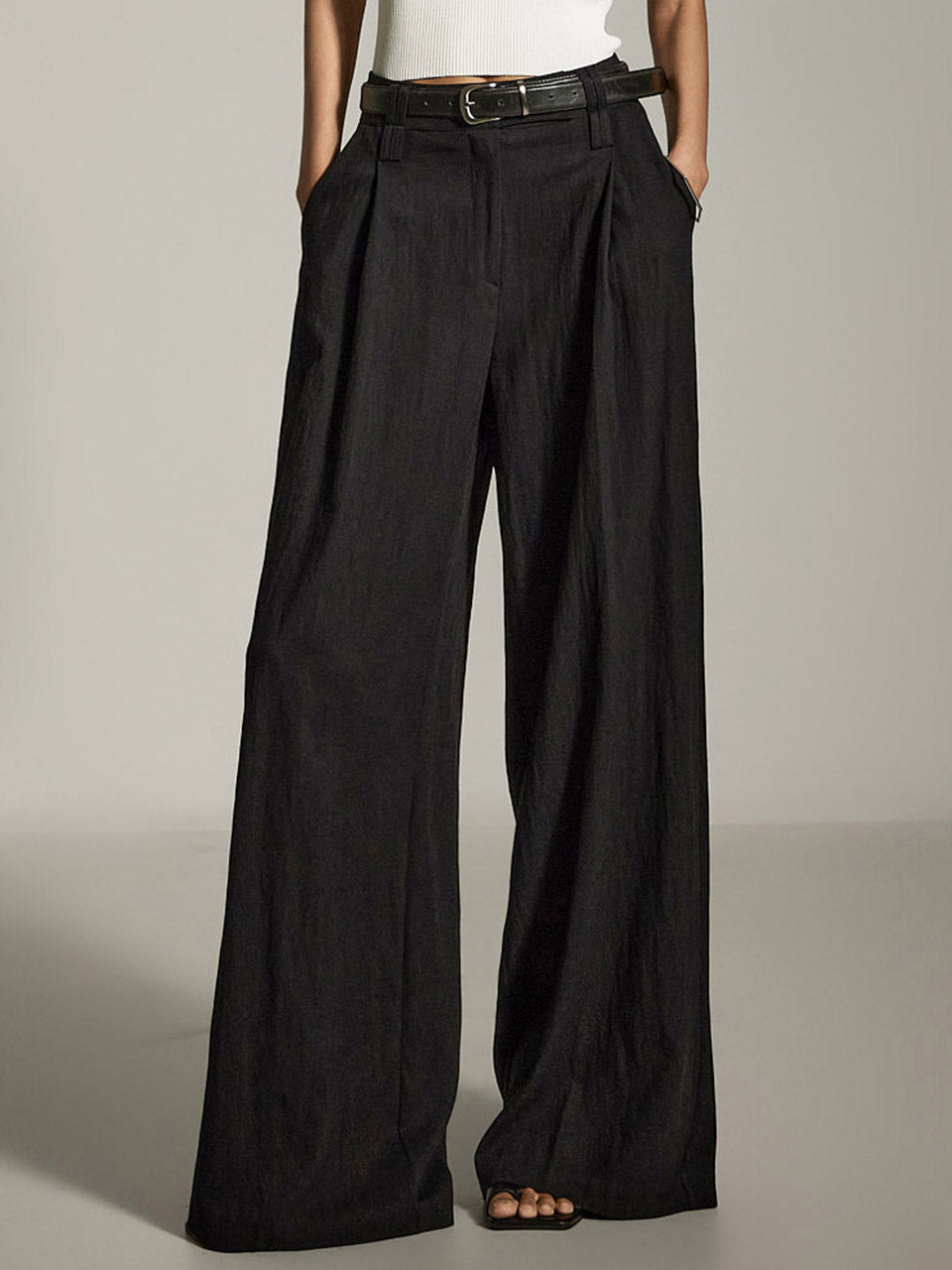 P3530 Pintuck Slacks