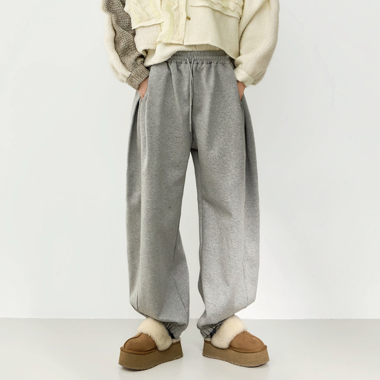 P3736 Pintuck Jogger Sweat Pants