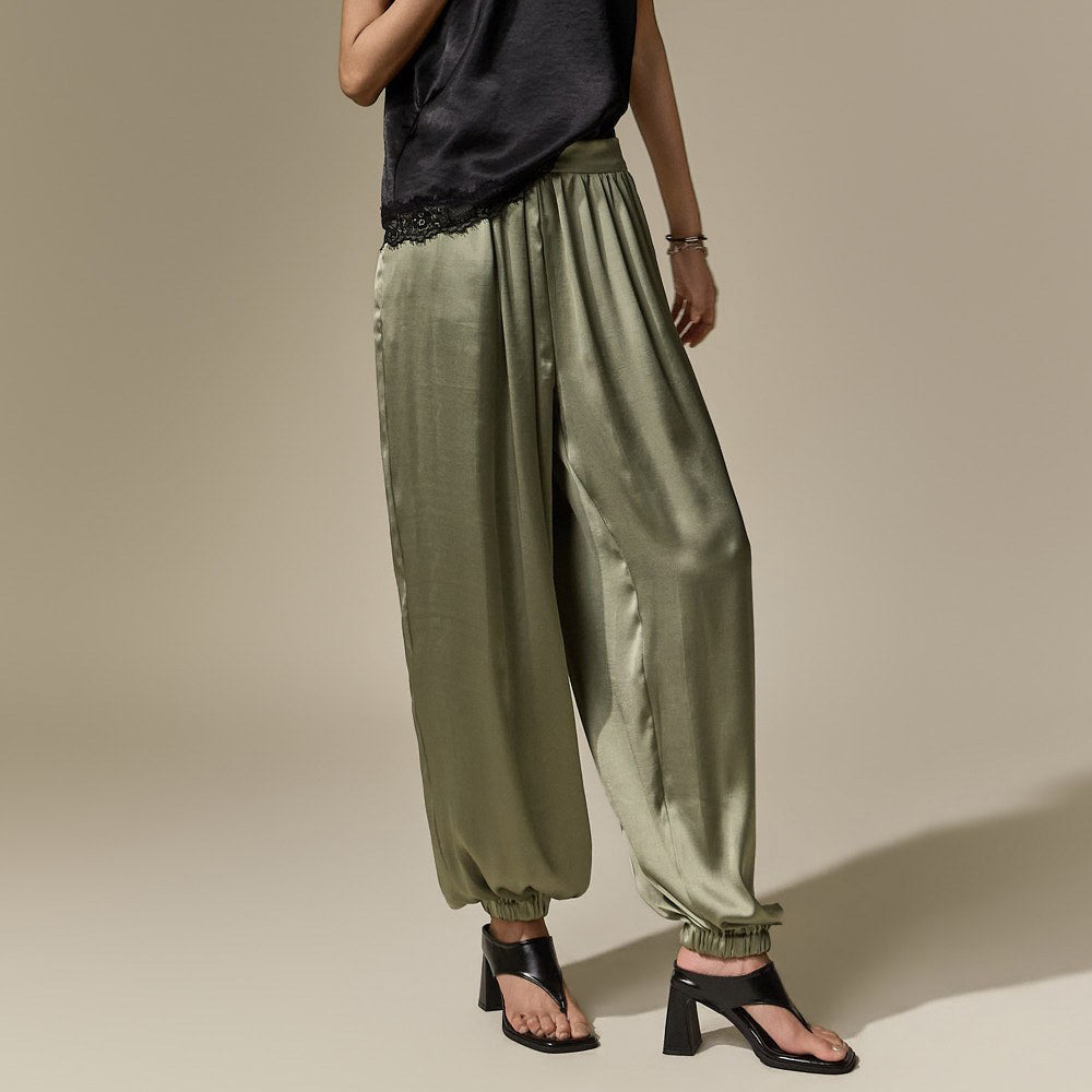 P3904 Satin Jogger Pants