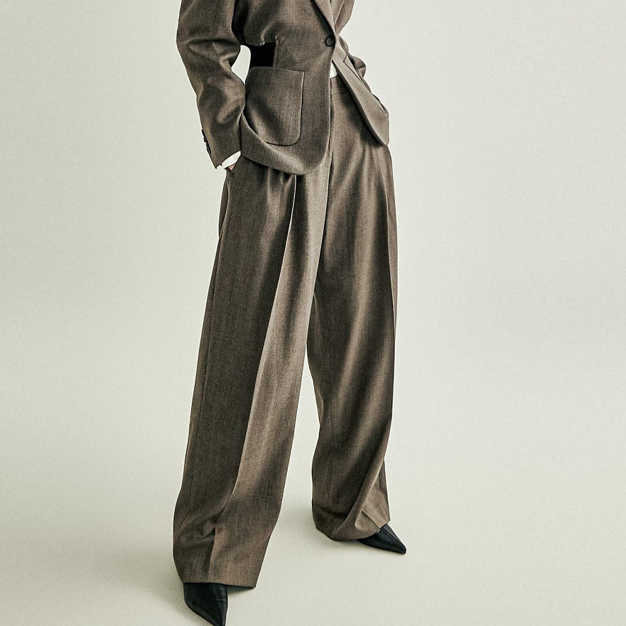 P3940 Pintuck Wide Wool Slacks