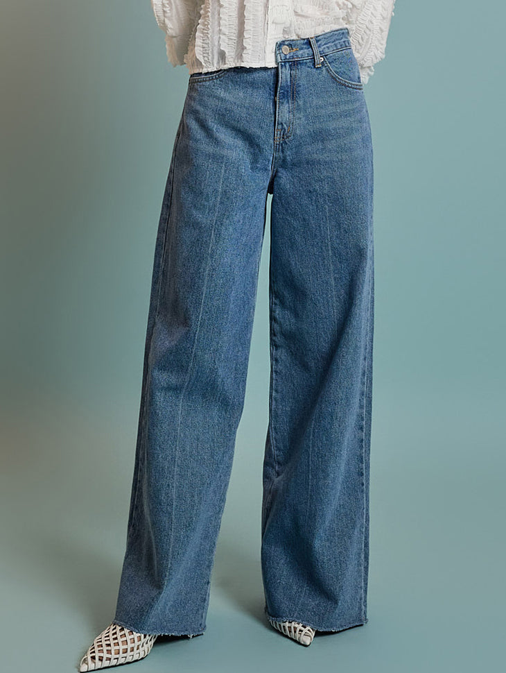 PJ572 Wide Jeans