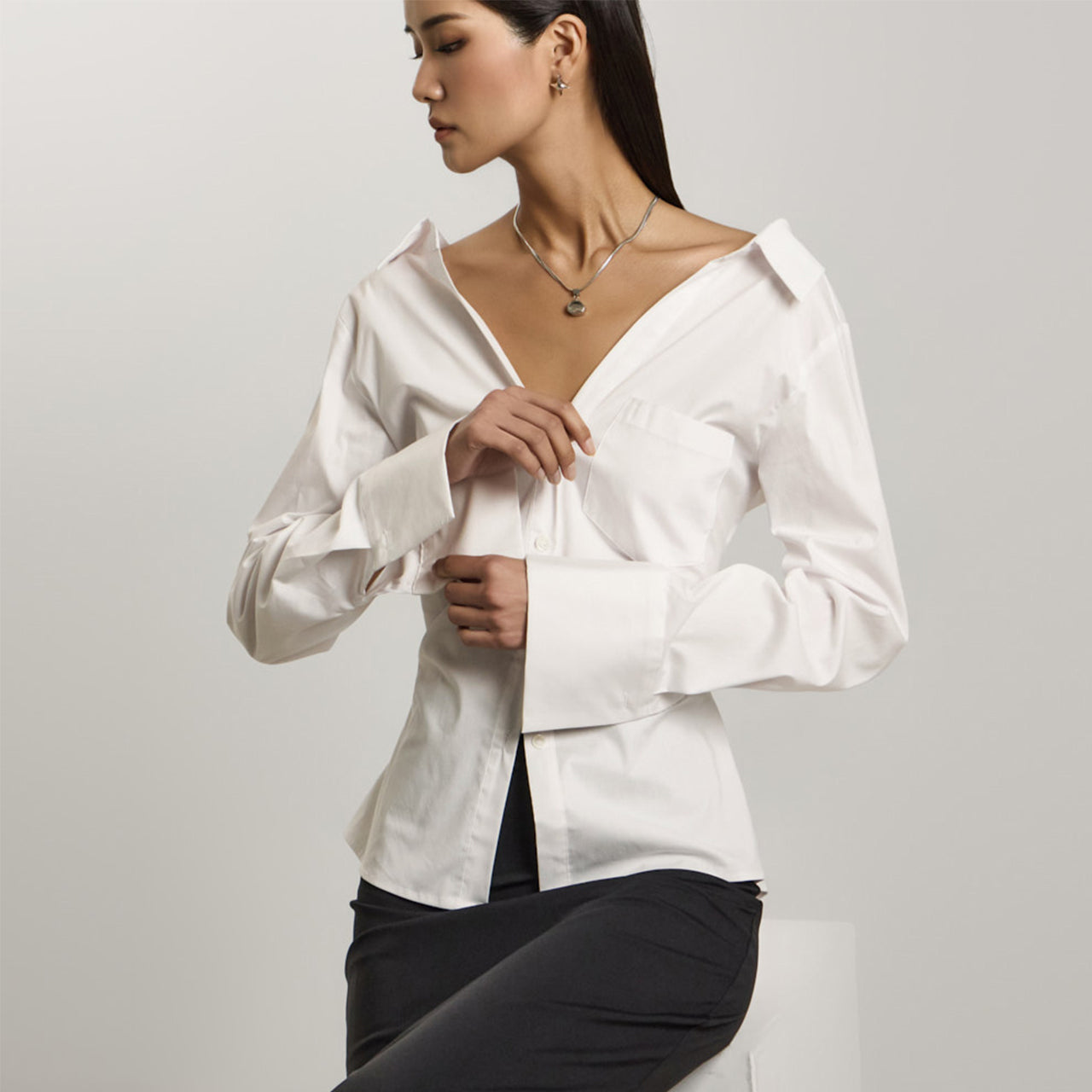 S740 Off-Shoulder Shirt