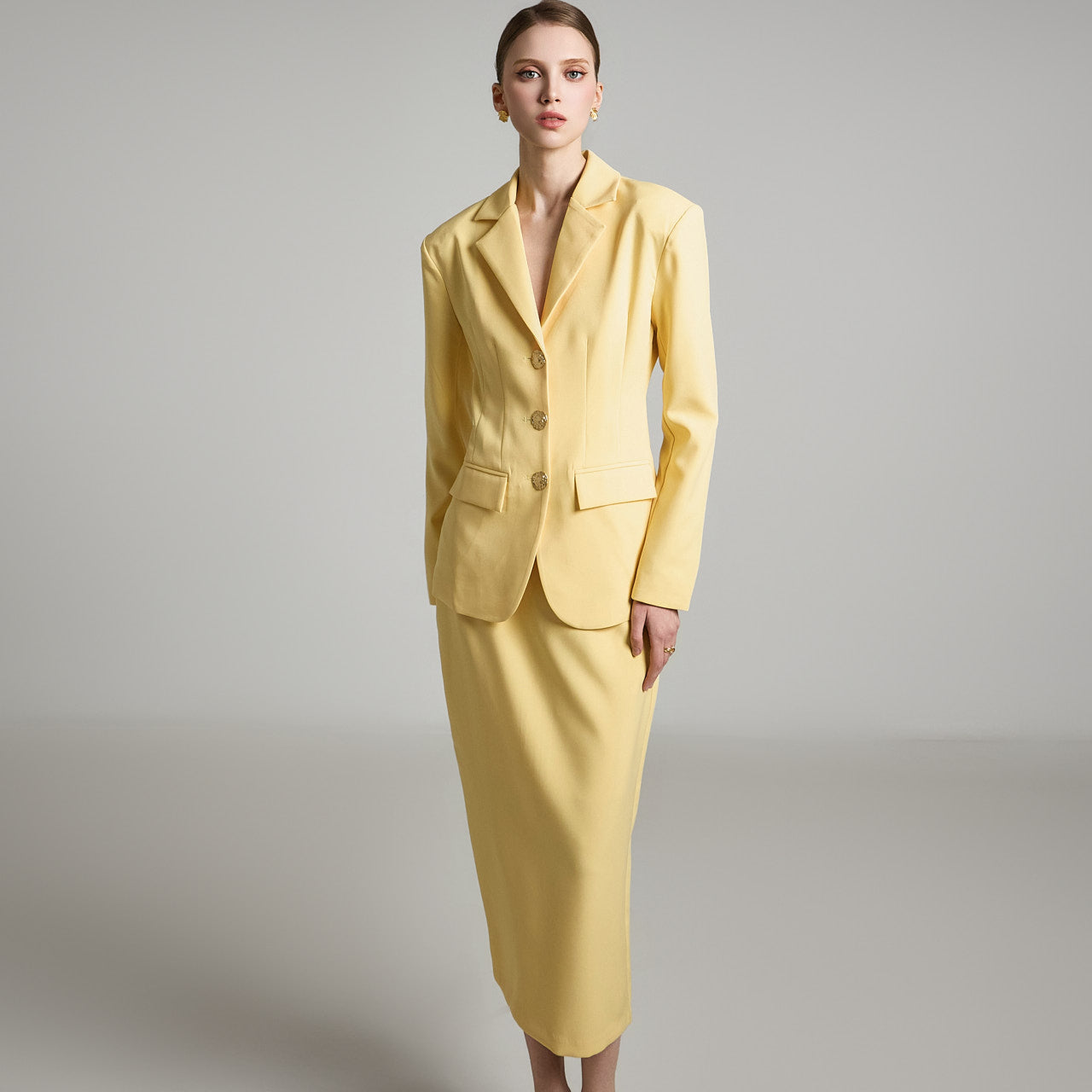 TP2077 夹克和裙子套装