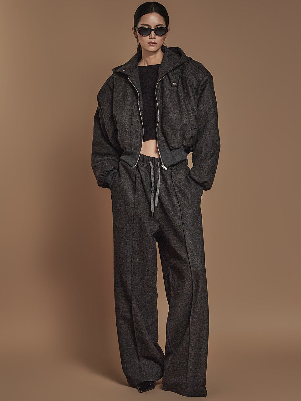 TP1977 套衫和裤子套装