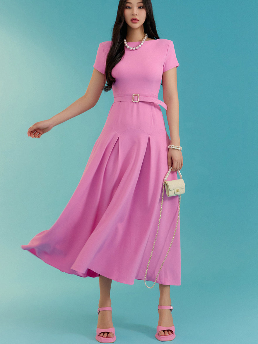D4691 Short Sleeve Dress With Belt