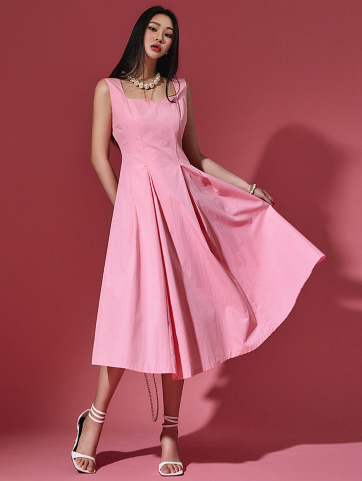 D4662 Pintuck Sleeveless Flare Midi Dress