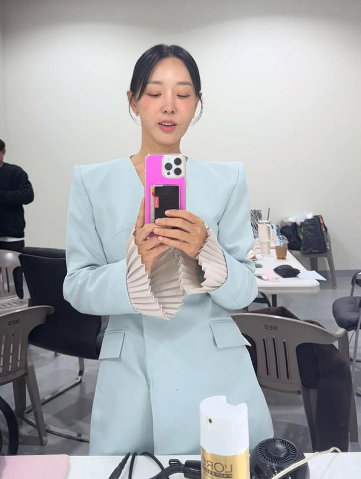 DINT CELEB<br><br>LEE JIHYE<br><br>KSH52O2JK002