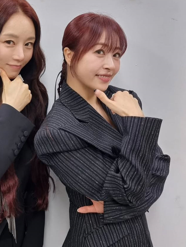 DINT CELEB<br><br> SIM EUNJIN <br><br> KSH42O2JK051