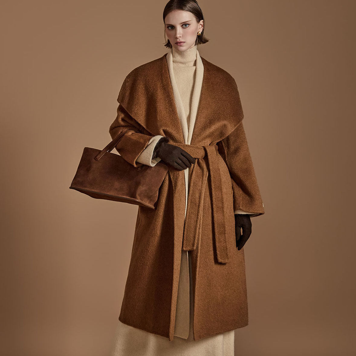 J2504 Wool Coat With Belt