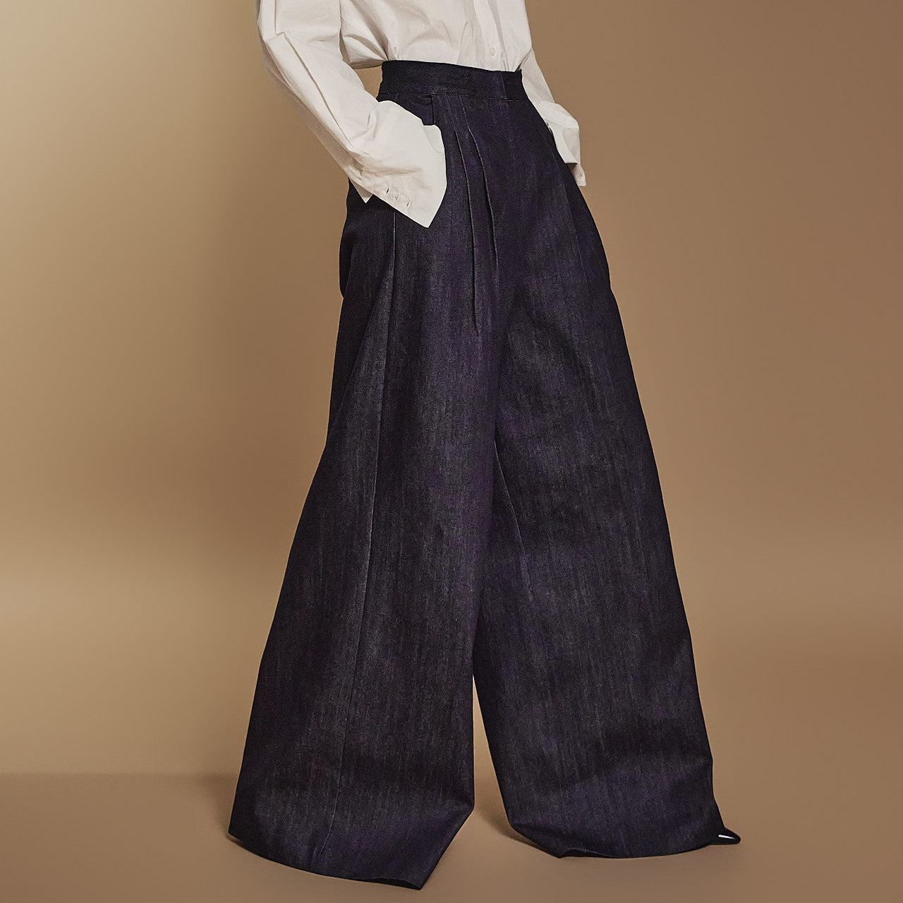 P3258 Wide Denim Slacks