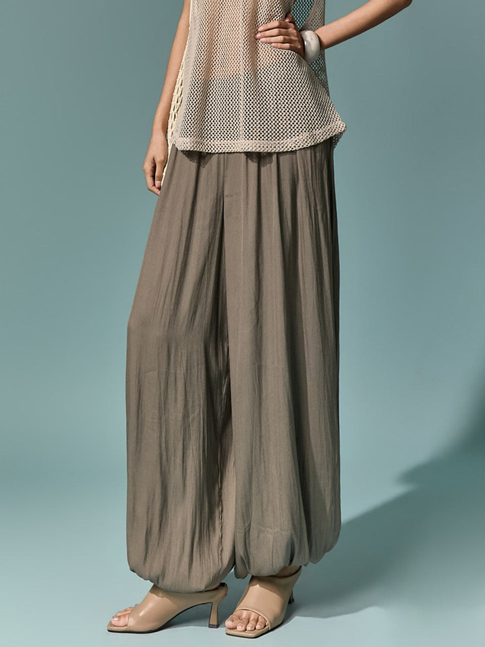 P3905 Drape Jogger Pants