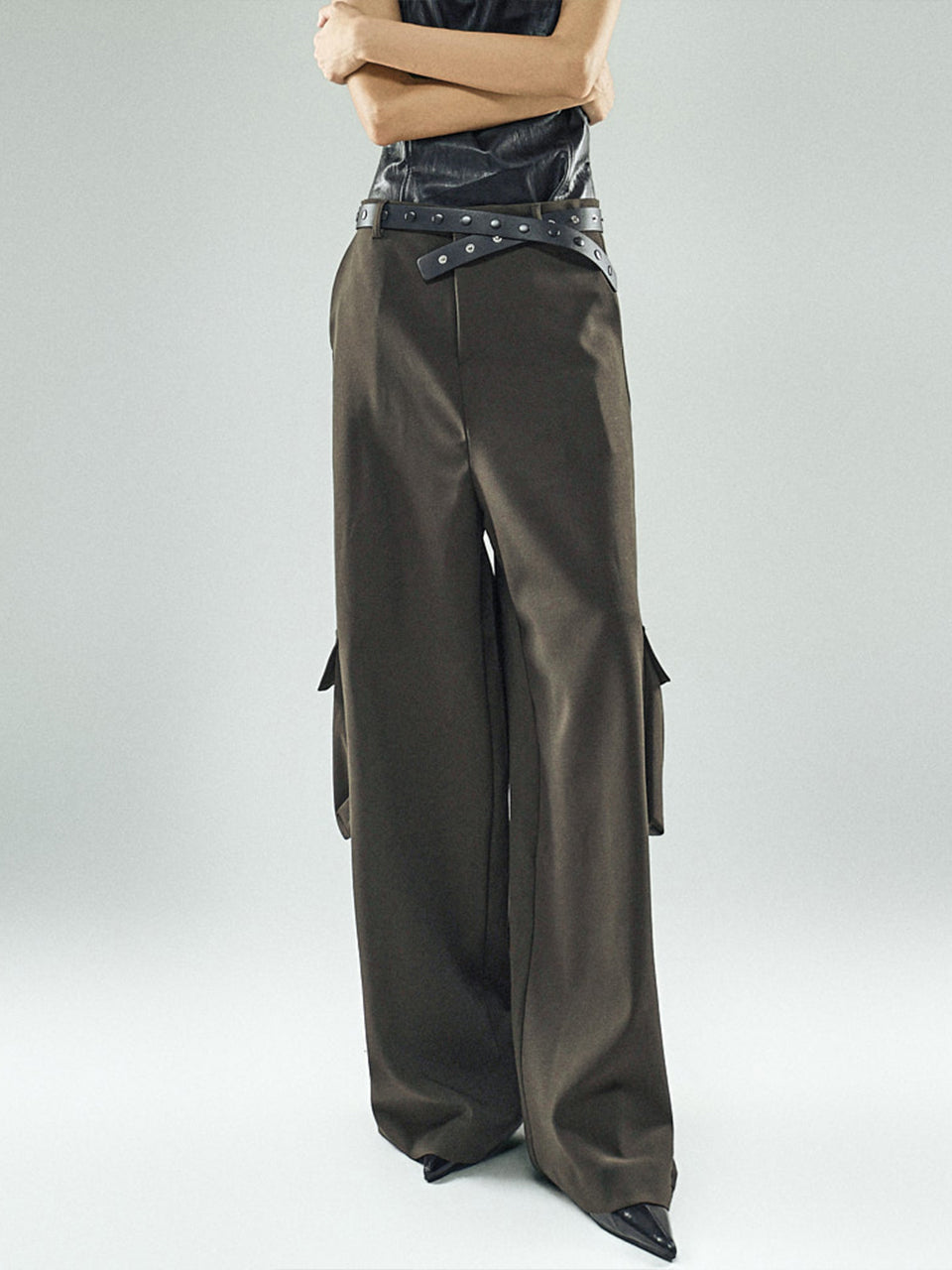 P3943 サイドフラップスラックス