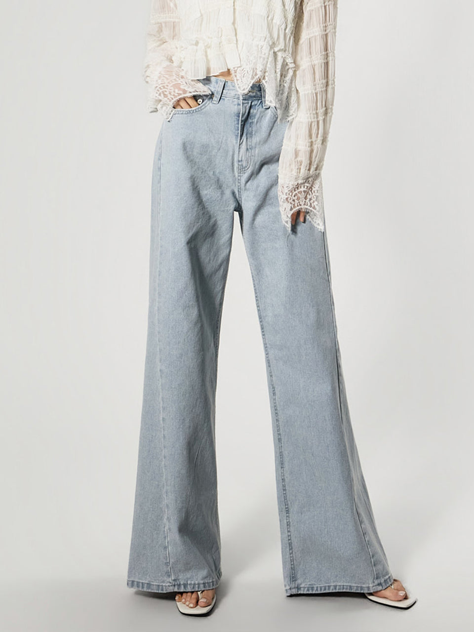 PJ586 Wide Jeans