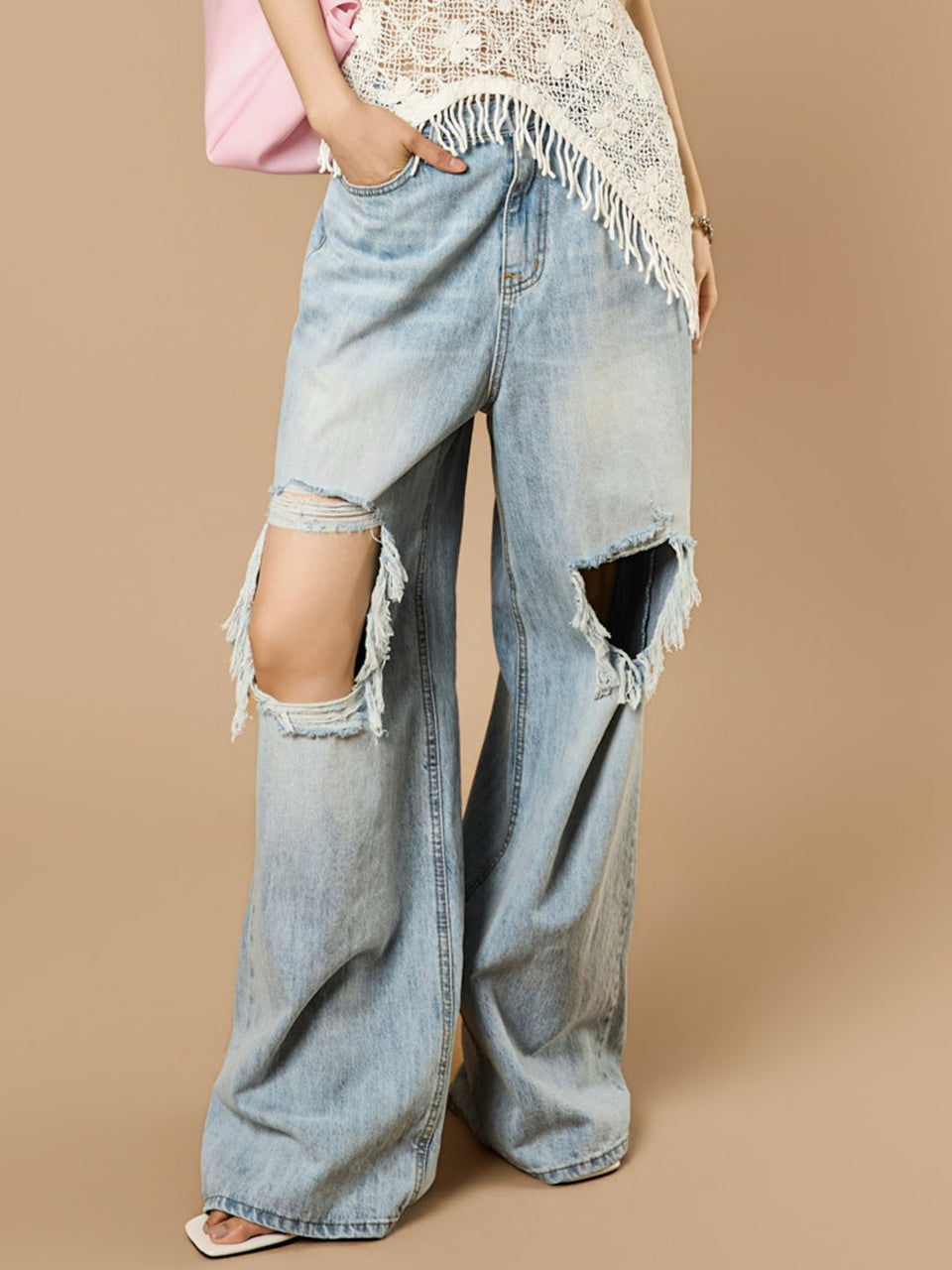 PJ658 Distressed Wide Jeans