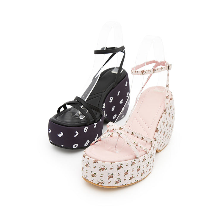 AR-3140 Strappy Platform Sandals