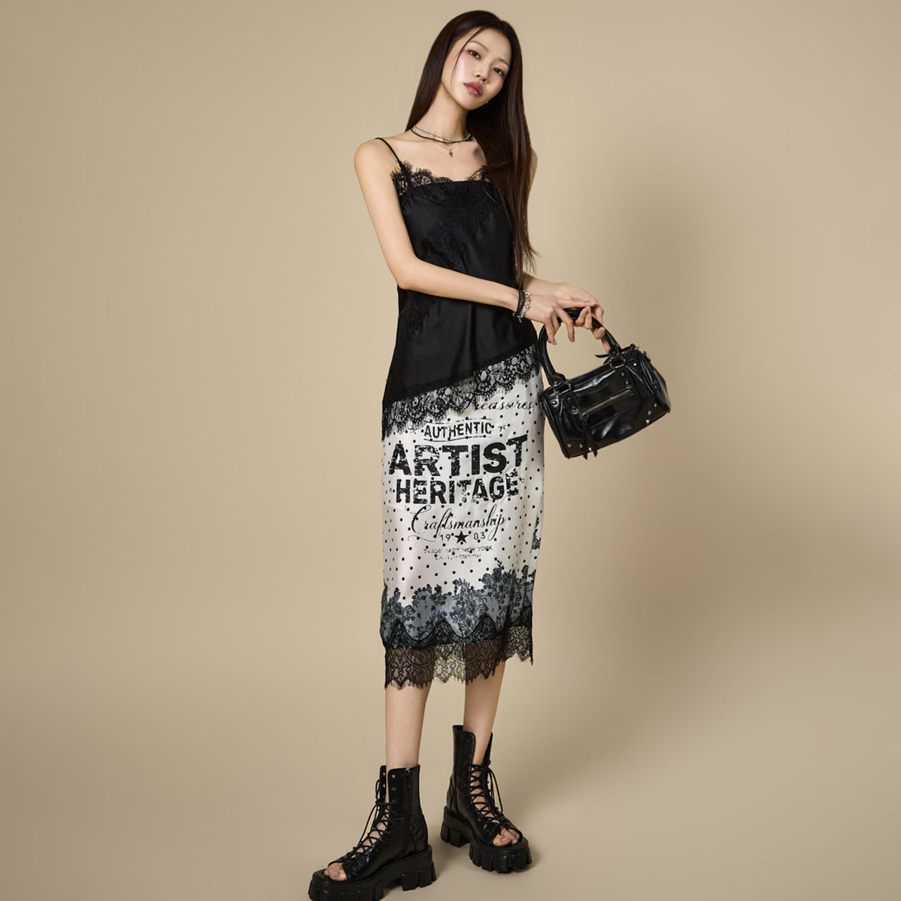 SK3250 Dot Lettering Skirt
