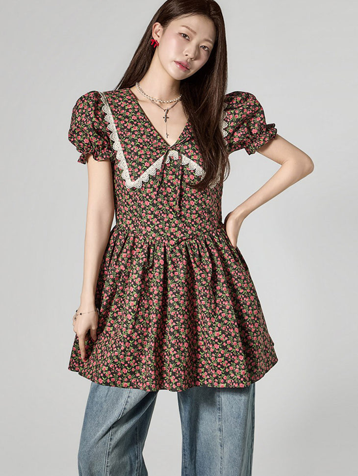 D5466 Flower Collar Dress