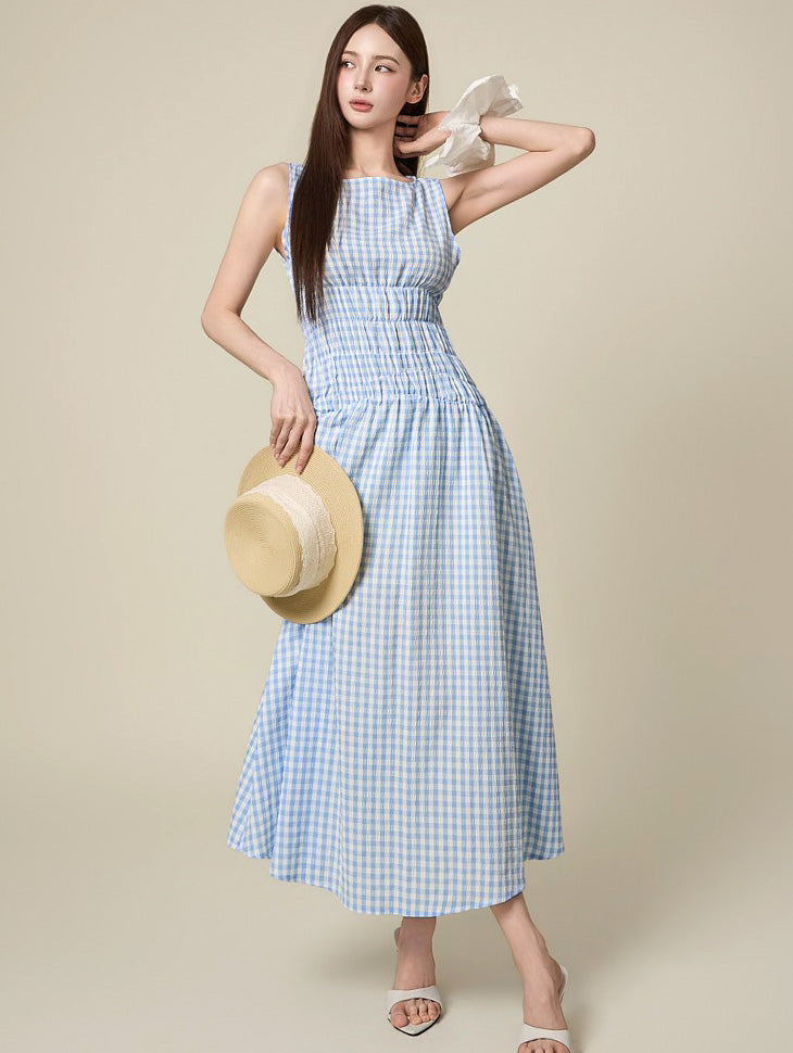 D5635 Check Smock Dress