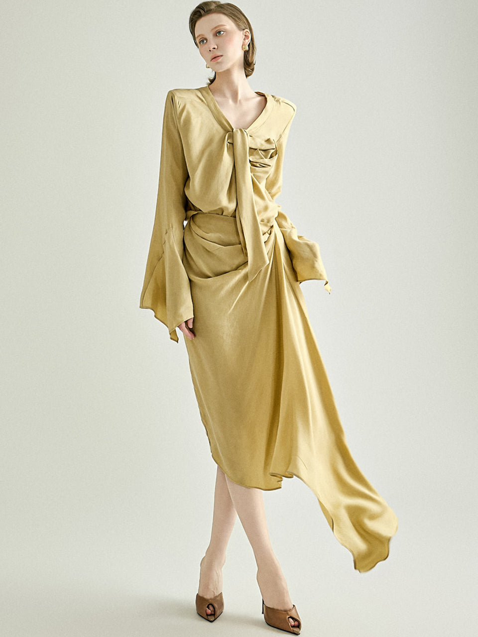 D5693 Drape V-Neck Two-Piece Set