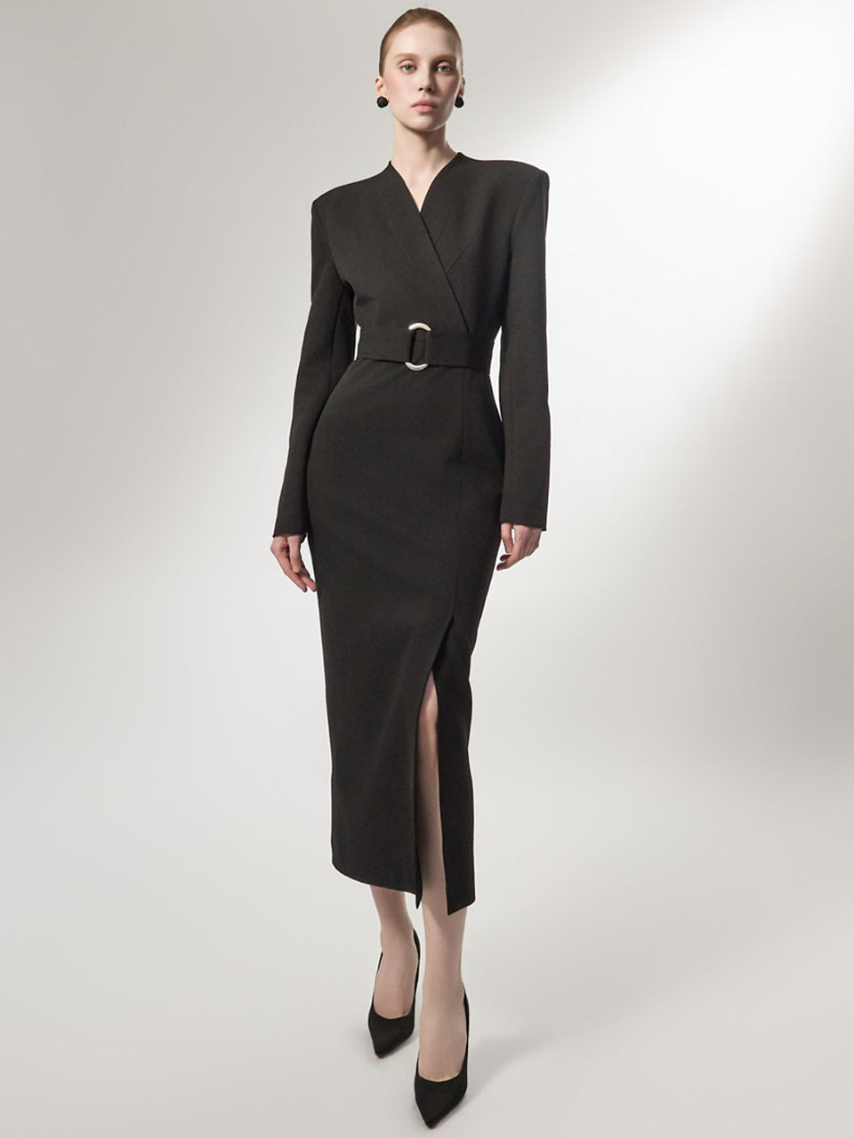 D9588 V-Lab Tailored Dress