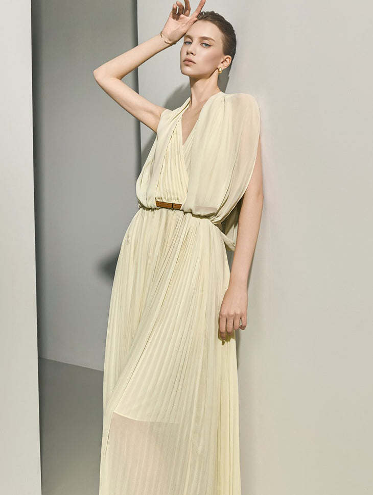 D9645 Plunge V-Neck Dress