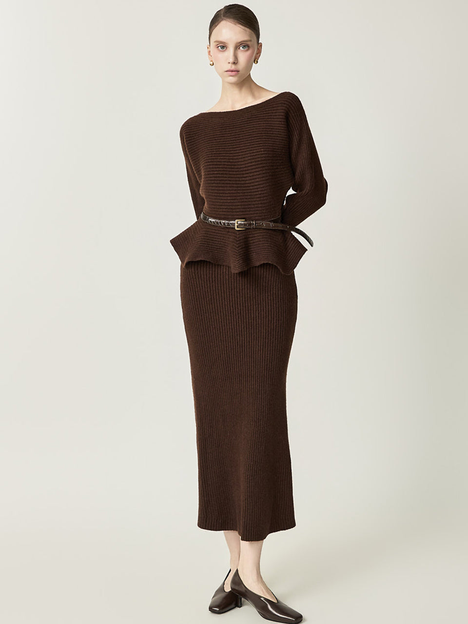 D5703 Boat Neck Two-Piece