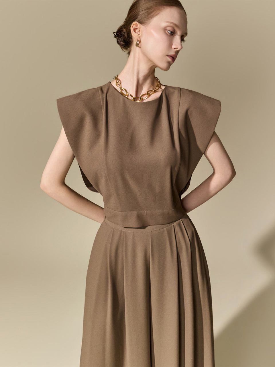 B3225 Wide Wing Blouse