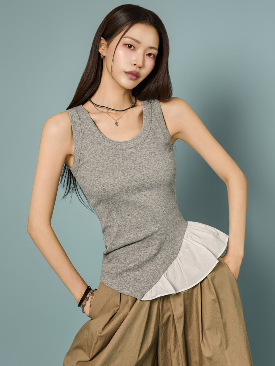 E4367 Asymmetrical Frill Sleeveless Top