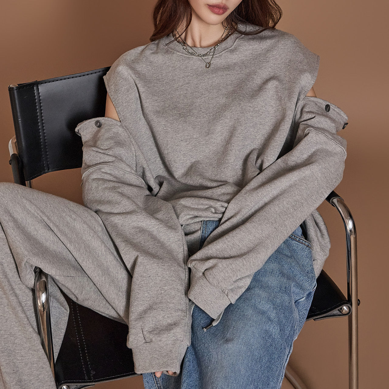 E3557 Multi-way Sweatshirt