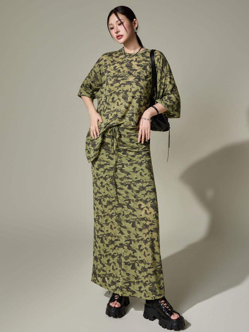TP2441 Top and Skirt Set