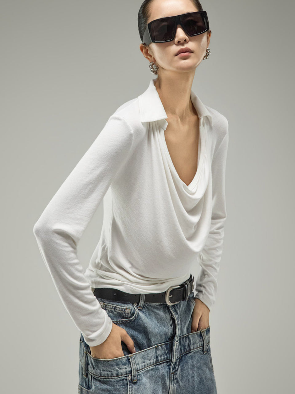 E4357 Collar Drape Neck Top