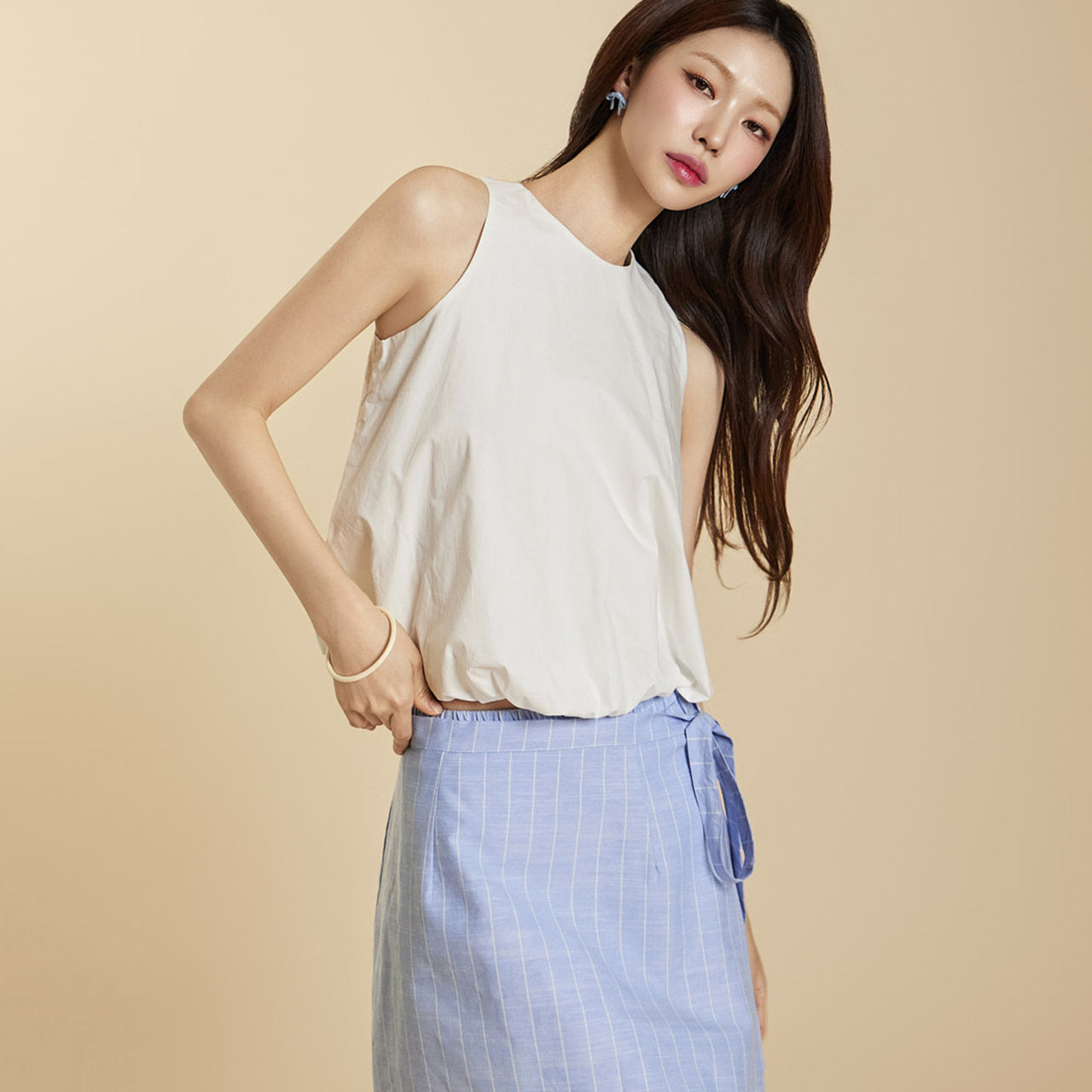 B3104 灯笼袖上衣