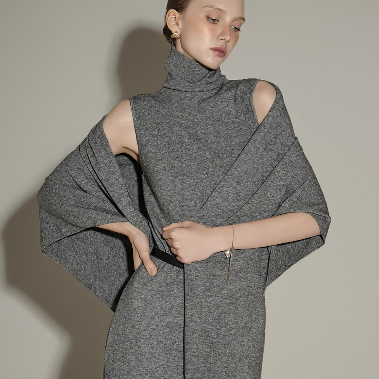 D5377 Turtleneck Dress with Shawl Set