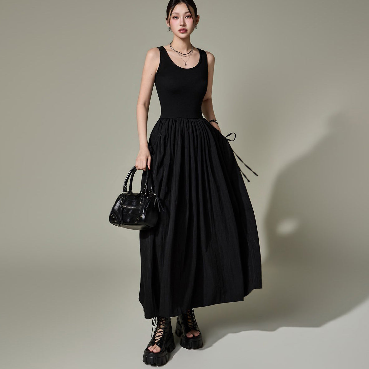 D5684 Shirred String Pocket Dress