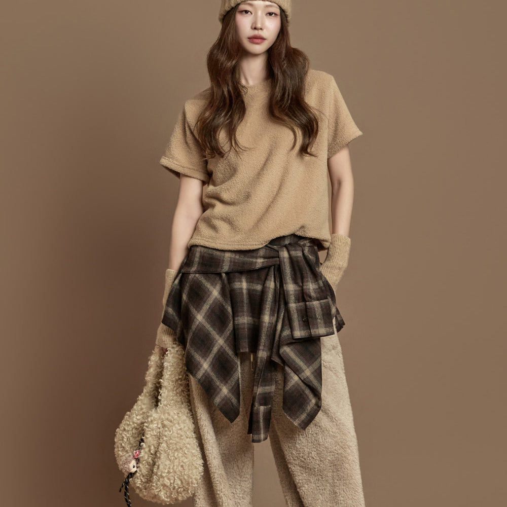 E4057 Boucle Short Sleeve Tops