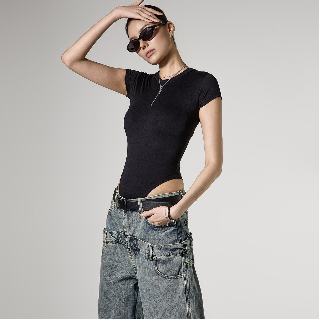 E4147 Slim Bodysuit Top