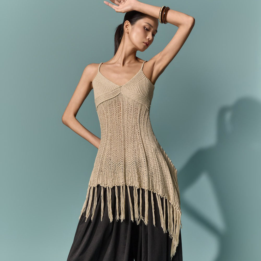 E4343 Asymmetrical Fringe Knit
