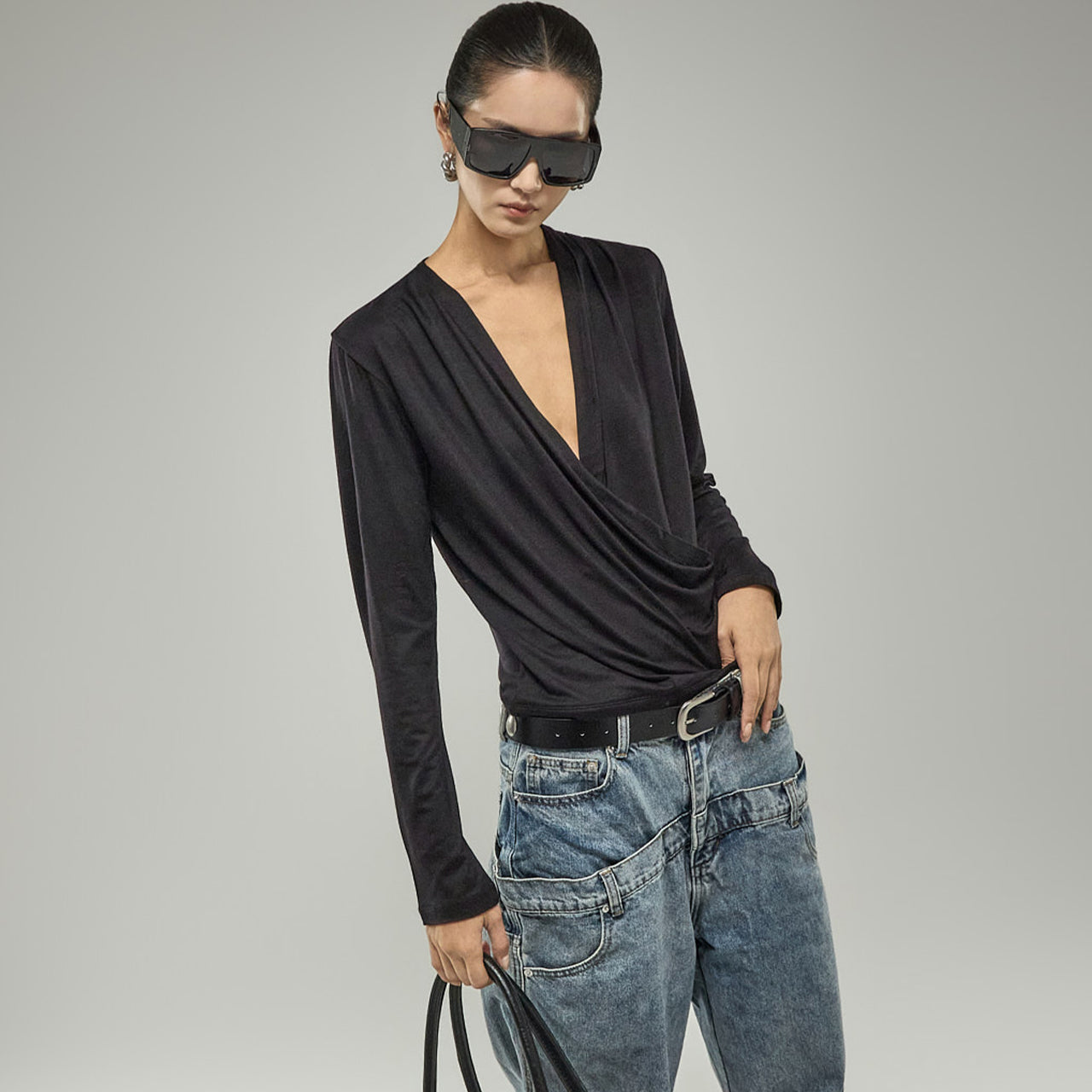 E4361 Deep V-Neck Wrap Top