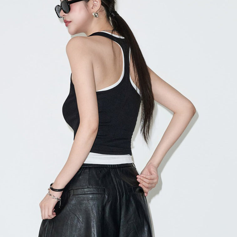 E4371 Contrast Line Sleeveless Top