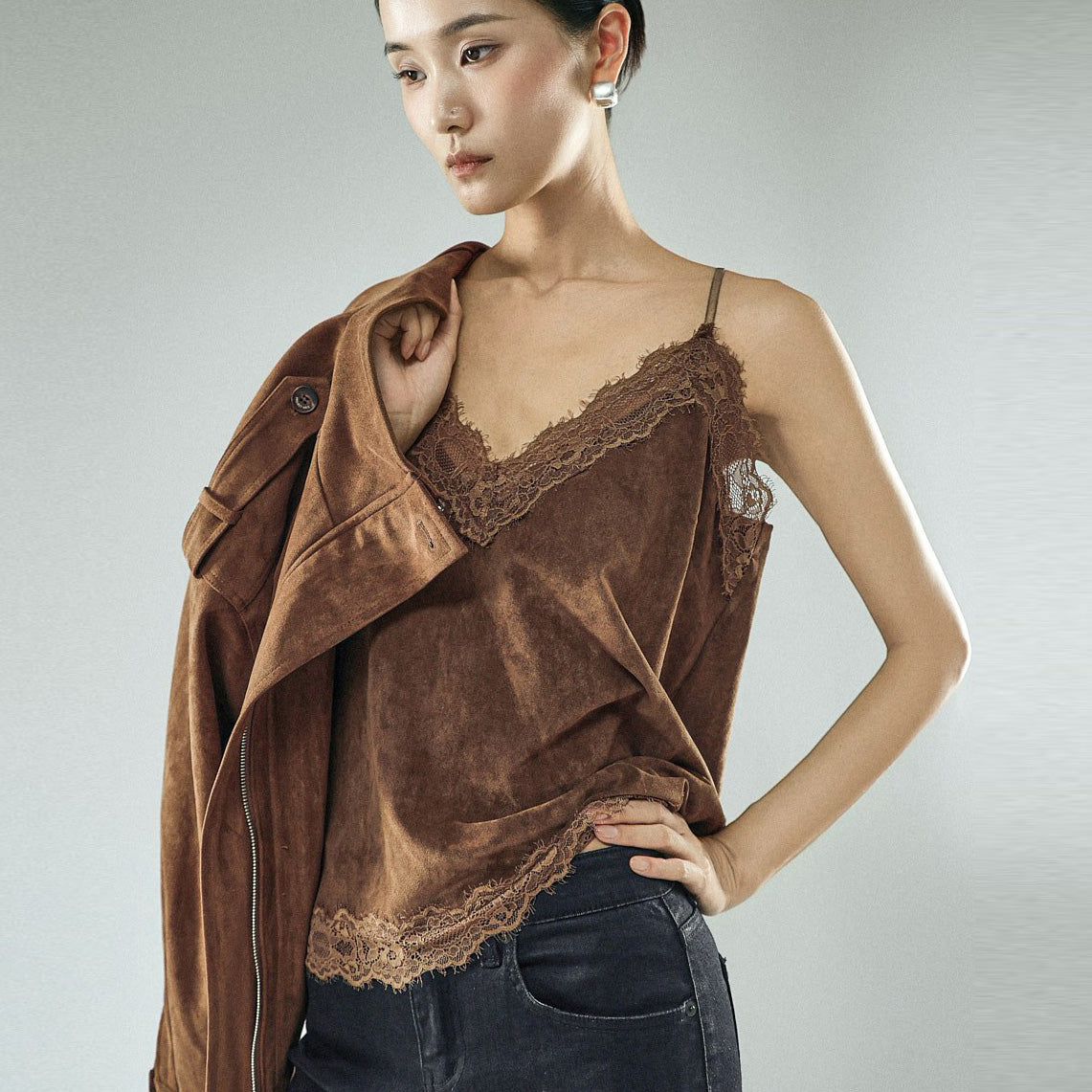 E4391 Suede Lace Sleeveless Top